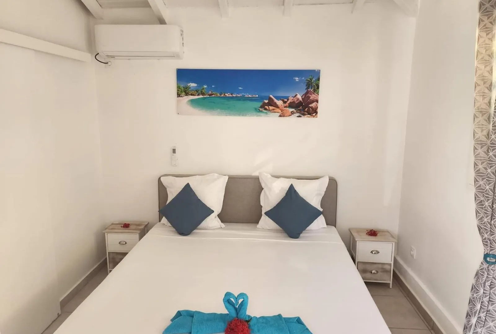 Jmal Location Villa Le Gosier